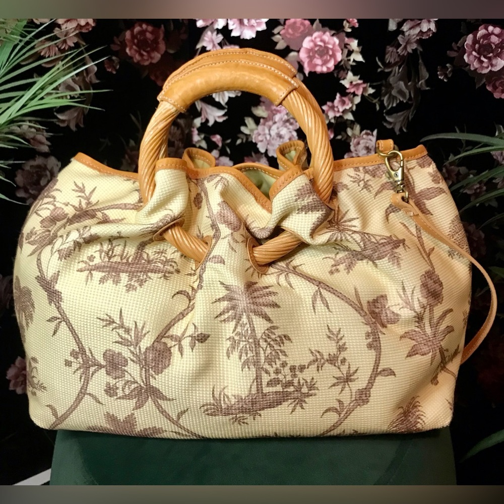 Tommy Bahama Brown Tropical Print Soft Cream Fabric With Circle Rattan Handles